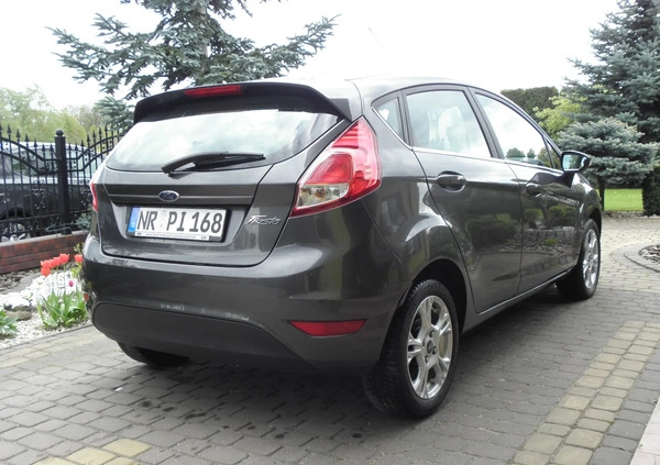 Ford Fiesta cena 35900 przebieg: 58000, rok produkcji 2017 z Lipno małe 46